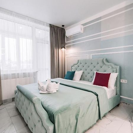 Royal Tower Vip Smart Apartments 1 キエフ エクステリア 写真