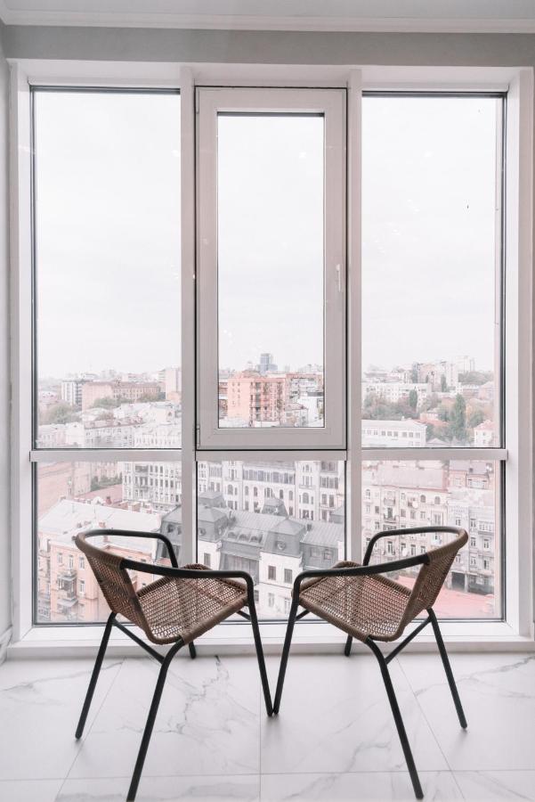 Royal Tower Vip Smart Apartments 1 キエフ エクステリア 写真