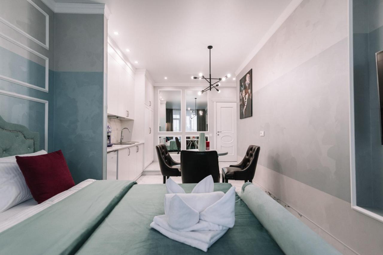 Royal Tower Vip Smart Apartments 1 キエフ エクステリア 写真